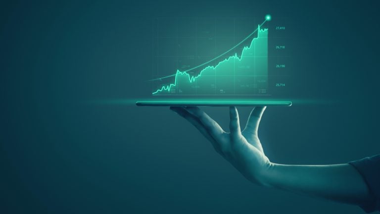 Crypto Gainers and Losers: A Snapshot of This Week’s Market